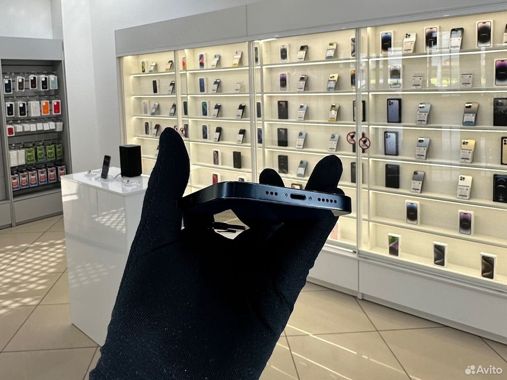 iPhone 13 128 ГБ б/у