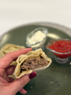 манты с бараниной