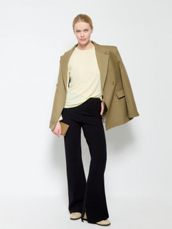 Лонгслив с рельефным швом