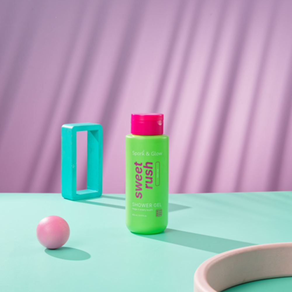 Spark&Glow Гель для душа с экзотическим ароматом - Body wash velvet haze scent, 400 мл