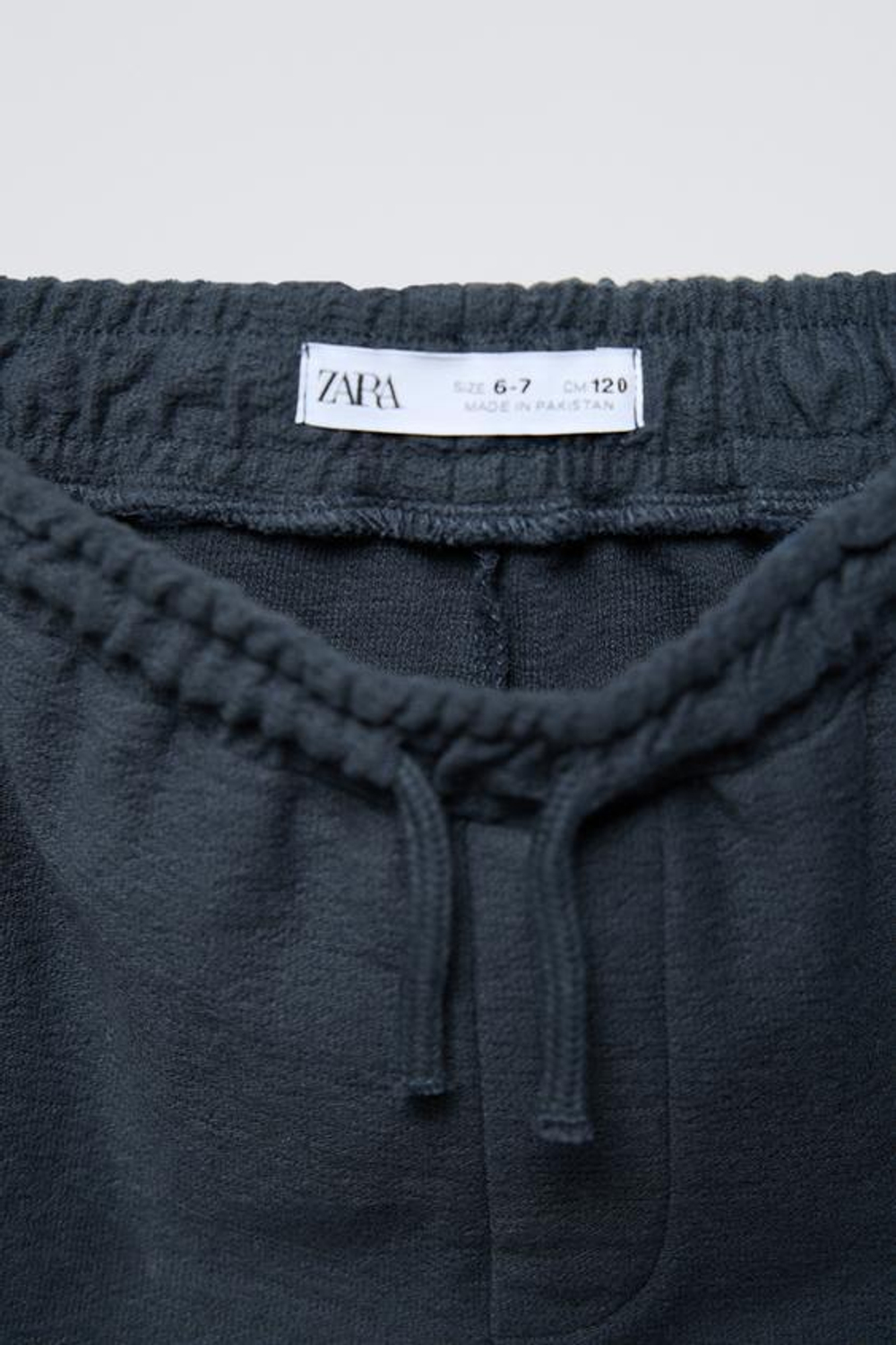 ZARA КОМПЛЕКТ ИЗ ФУТБОЛКИ И ШОРТ, ТЕМНО-СИНИЙ