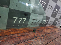 Стекло двери передней правой Toyota Camry (XV40) 06-11 Б/У Оригинал 6810133130