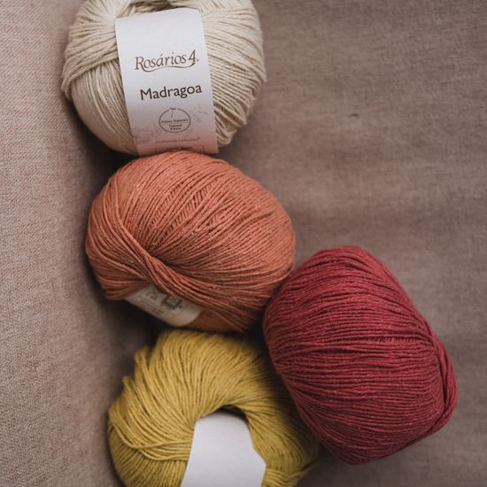 Пряжа ROSARIOS 4 Madragoa (100% шёлк tussah)
