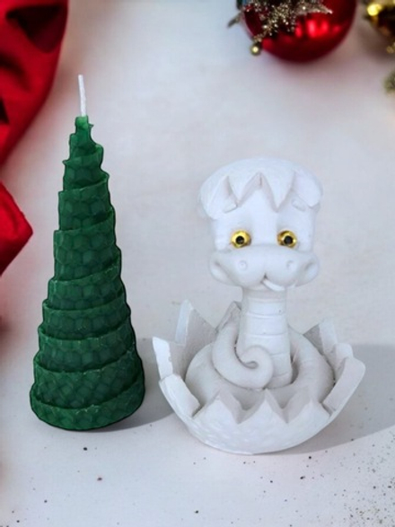 Змейка в скорлупке и свеча ёлочка