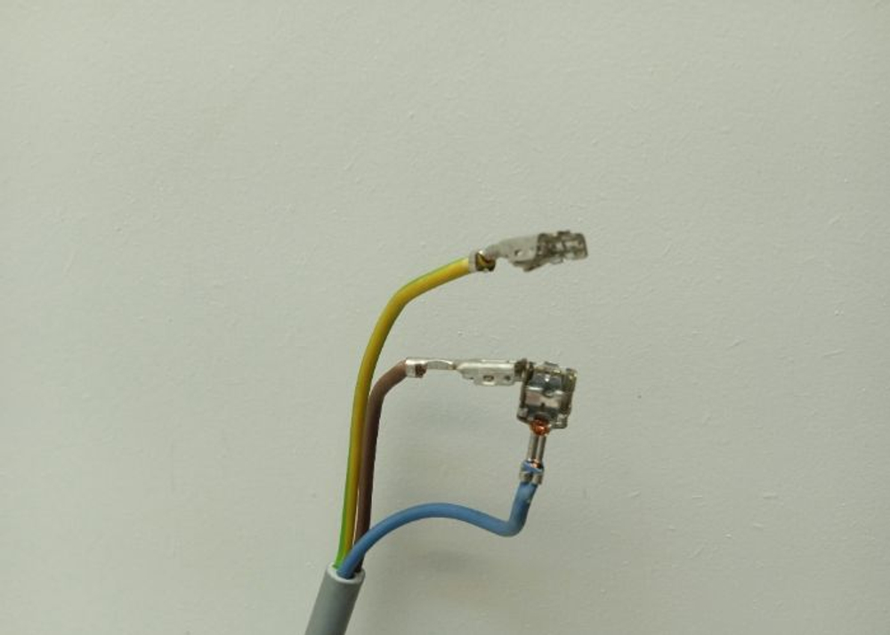 ITWA51051G кт131 Сетевой шнур для стиральной машины с вертикальной загрузкой Indesit б/у