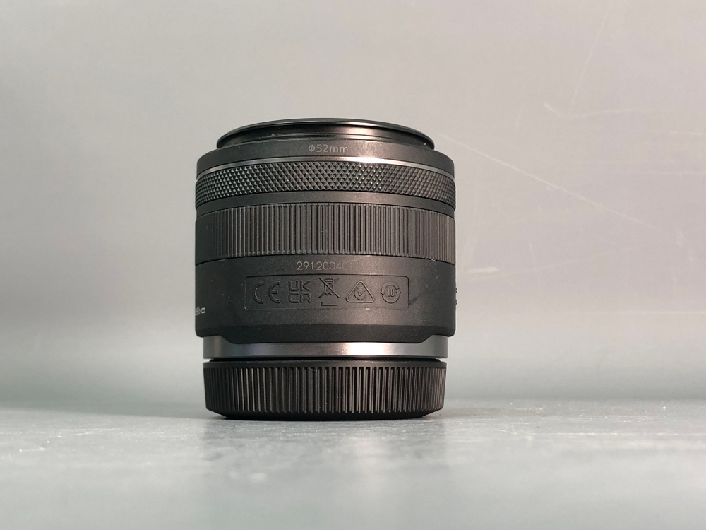 Canon RF 35mm 1.8 Macro IS STM