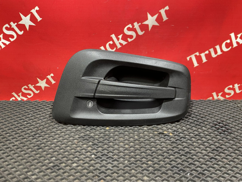 Ручка двери наружная левая 2023г.