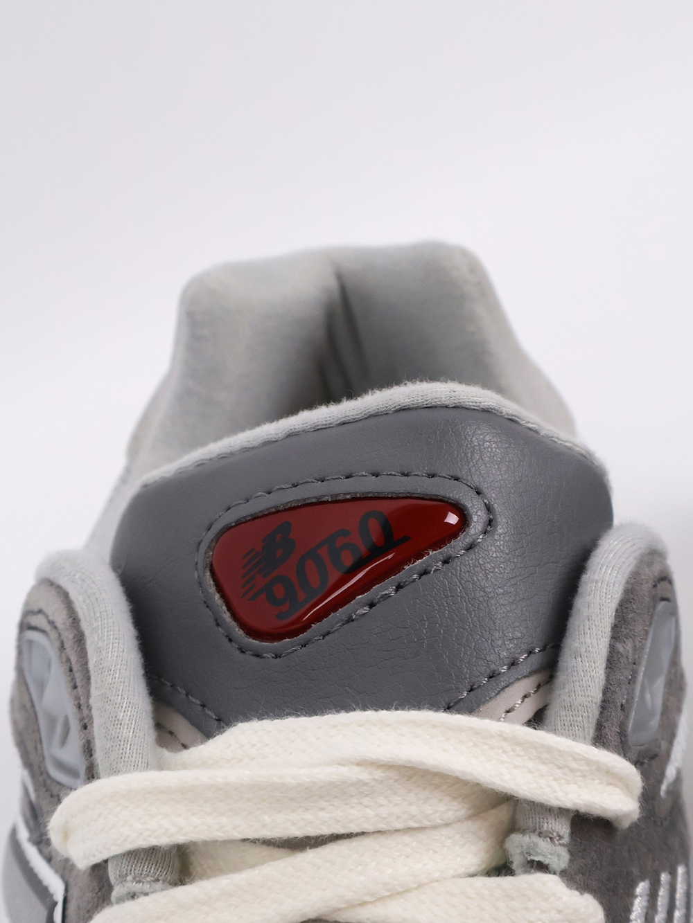 Кроссовки New Balance 9060 Rain Cloud Grey