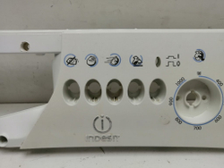 WS105TX кт100 Лицевая панель для стиральной машины Indesit 250001979 б/у
