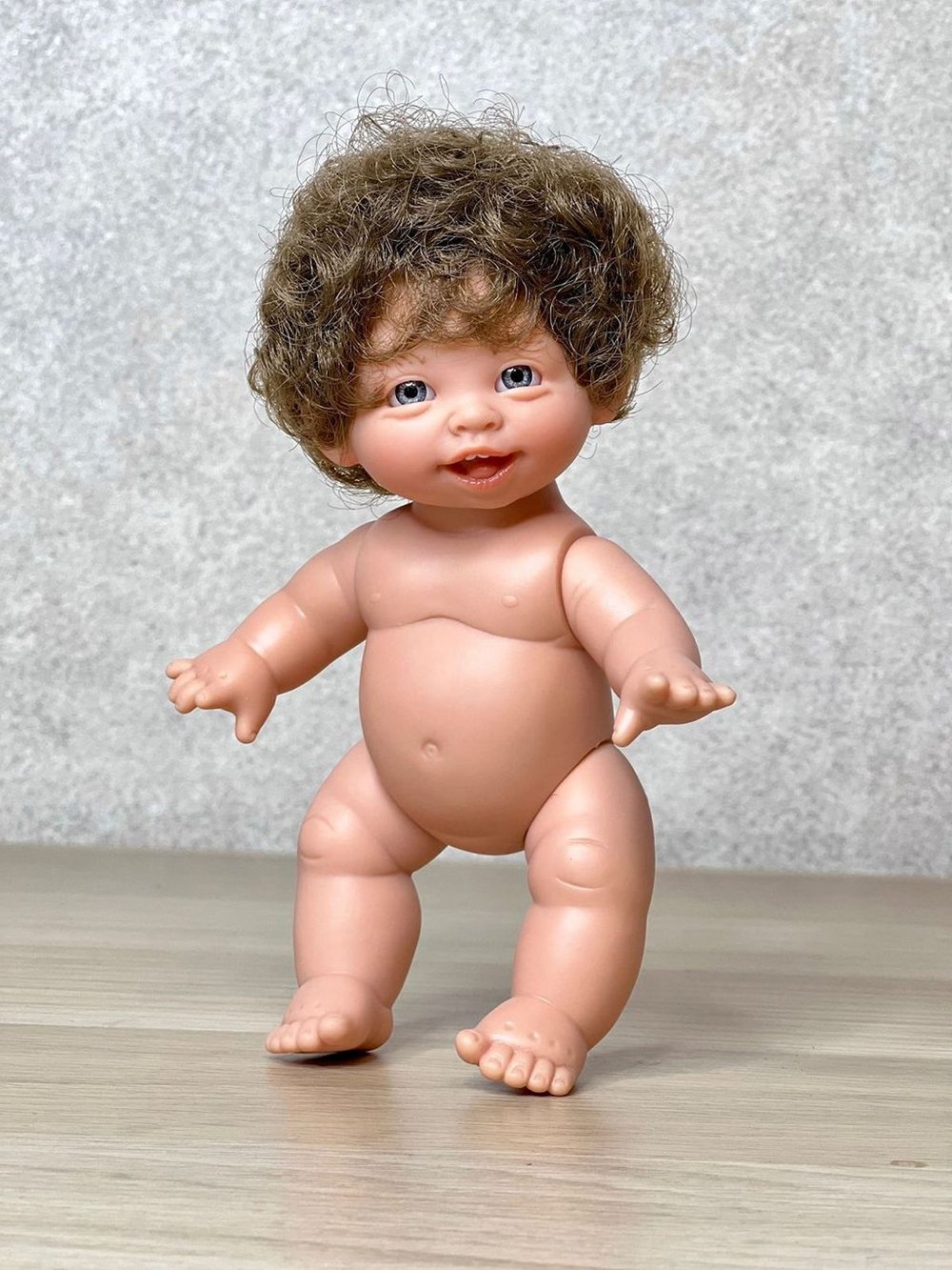 Кукла LAMAGIK виниловая 18см Gestitos (204)