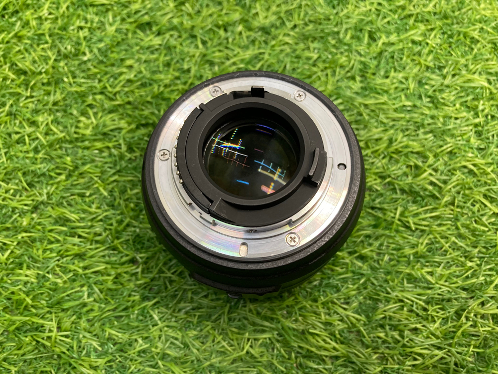 Nikon 35mm 1.8G AF-S DX Nikkor