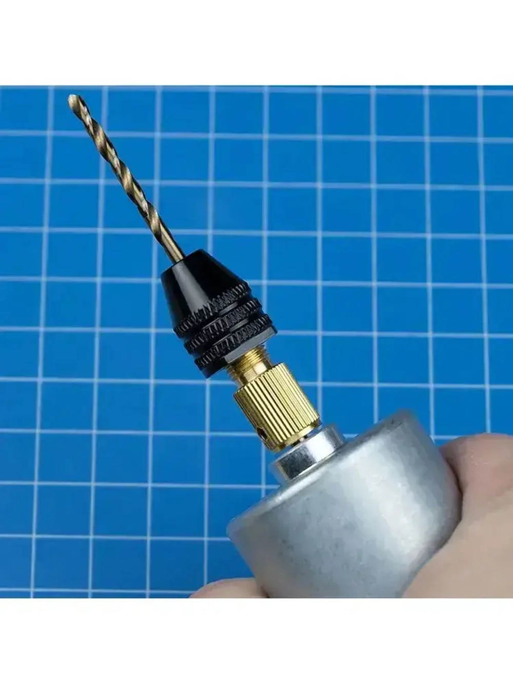 Быстросъемный цанговый патрон для гравера шуруповерта