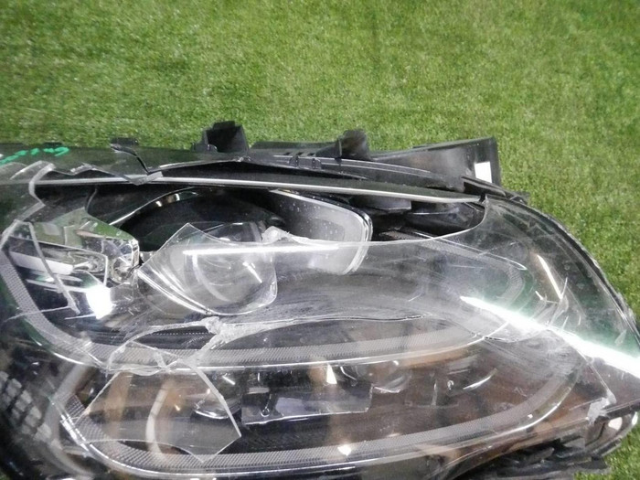 Фара правая Kia K900 KH (2018-2022) LED