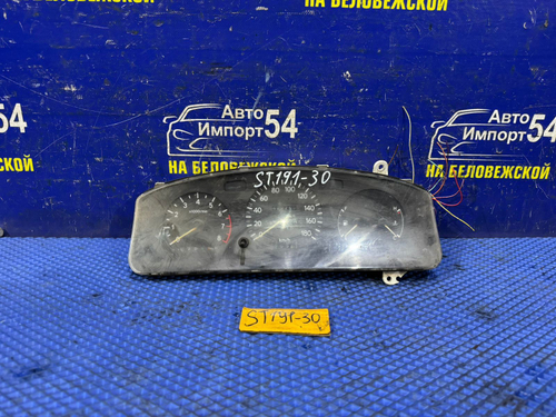 Щиток приборов TOYOTA CORONA 1993