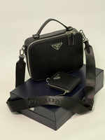 Сумка-мессенджер Prada