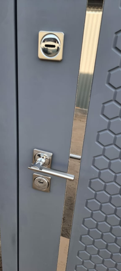Входная металлическая дверь Рекс 24 Силк Титан / ФЛ-117 Сандал белый 16мм