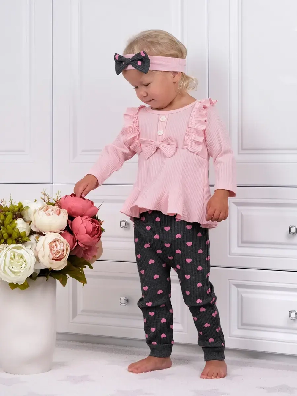 Летний костюм для девочки нарядный