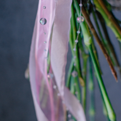 148. Милый радостный букет с пионовидными розами