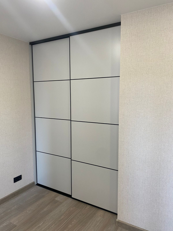 ШКАФЫ НА ЗАКАЗ ЛЮБОГО  РАЗМЕРА