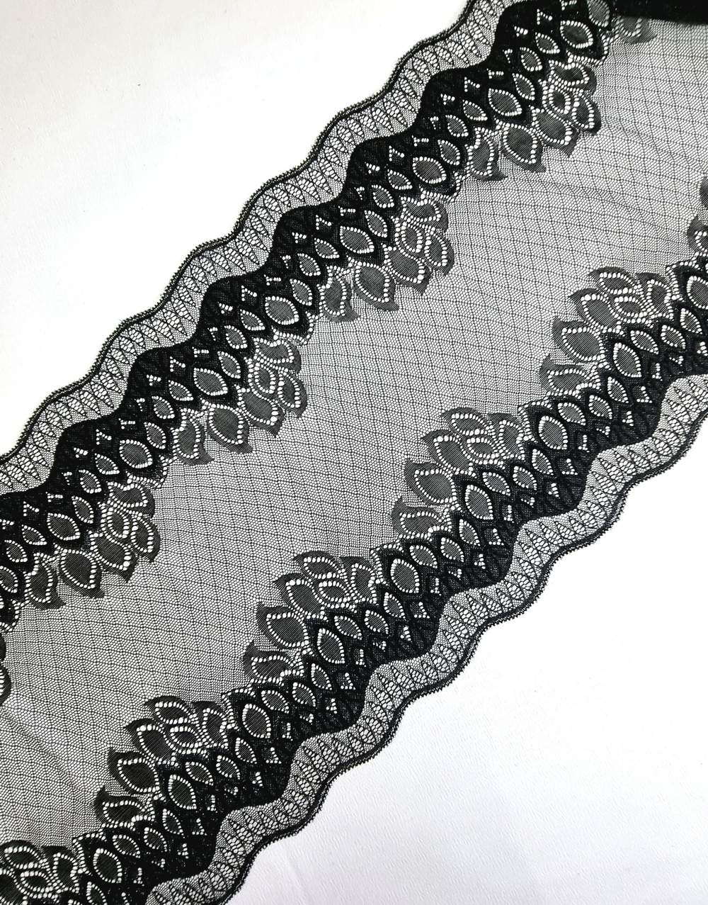 Кружево эластичное чёрное К039