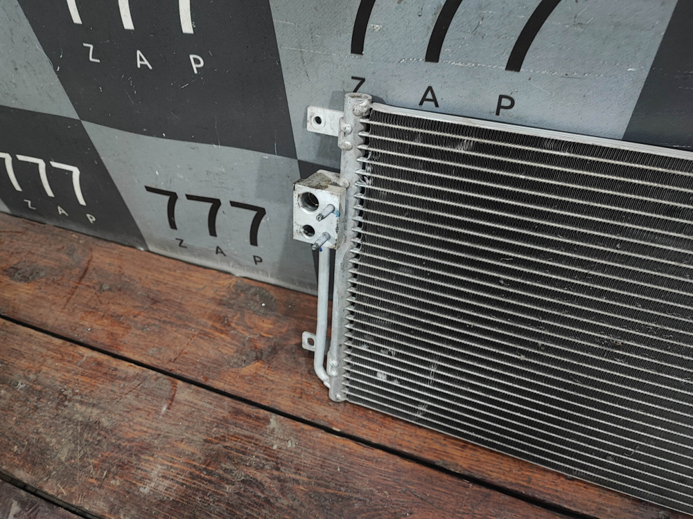 Радиатор кондиционера Chery Tiggo 4 18-нв Б/У Оригинал J428105010BA