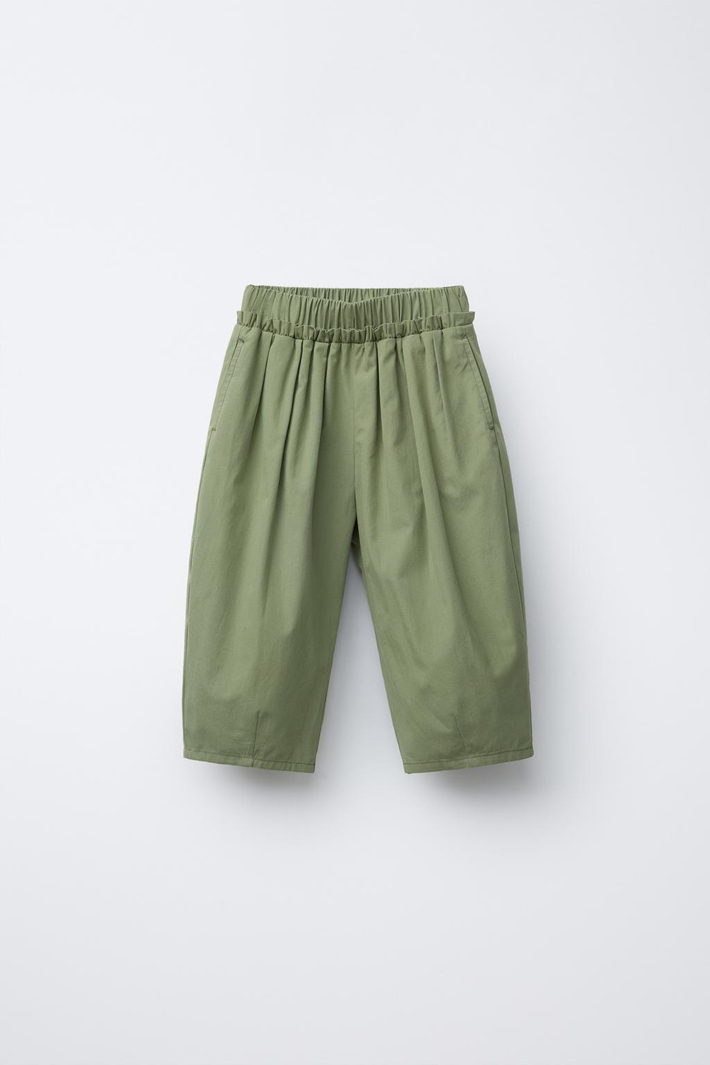 ZARA БРЮКИ С ЗАЩИПАМИ И ЗАНИЖЕННЫМ ШАГОВЫМ ШВОМ, МЯГКИЙ ЗЕЛЕНЫЙ