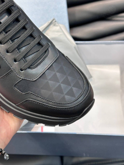 Кроссовки Prada