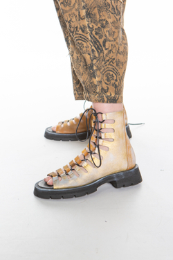 ГЛАДИАТОРЫ