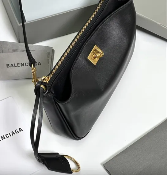 BALENCIAGA RODEO Sling Pochette