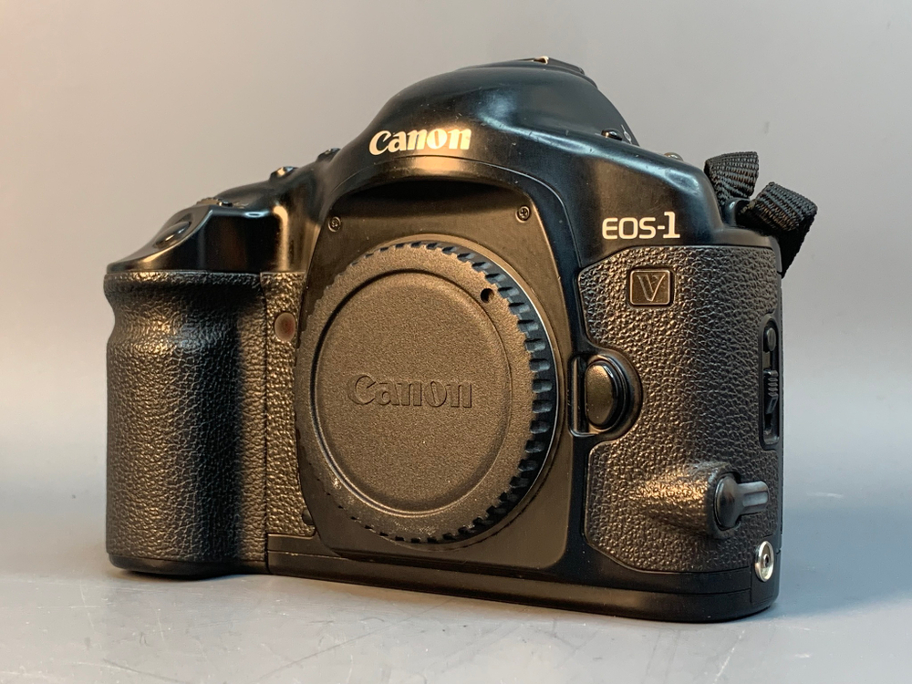 Canon EOS 1V body