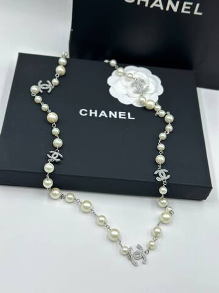 Бусы CHANEL