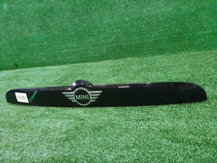 Накладка крышки багаж. Mini Countryman F60 (16-23)