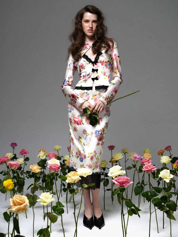 Черри (Cherry), жакет из молочного атласа с цветочным принтом