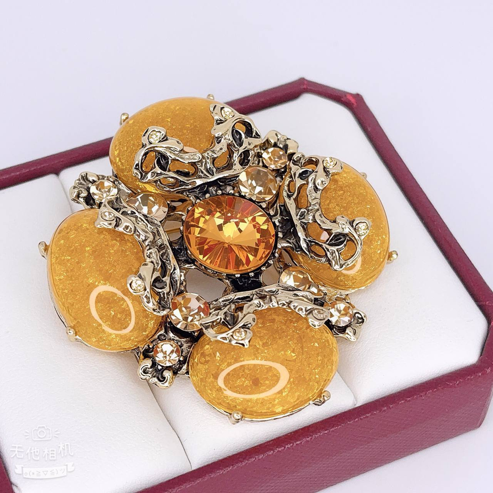 Брошь Jewelry - арт112