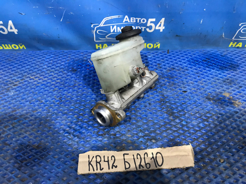 Главный тормозной цилиндр TOYOTA TOWNACE NOAH 1996-2007