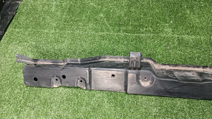 Панель передняя Genesis G70 (2017-2021)