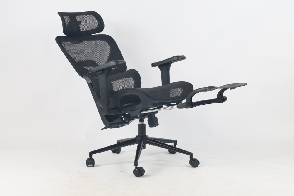 Кресло офисное TopChairs Vertus черная сетка