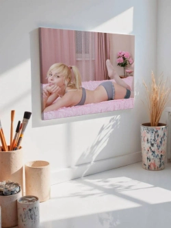 Картина на стену 40 X 50 Девушка