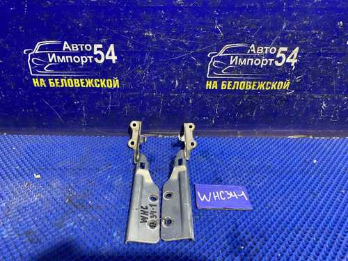 Петля капота левая NISSAN STAGEA 1996-1998