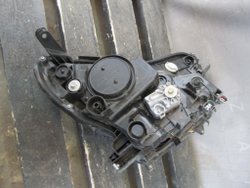 Фара левая LED Toyota RAV4 IV (XA40)  Б/У Оригинал 8118542680