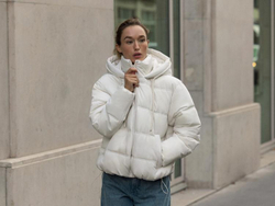 ZARA НЕПРОМОКАЕМЫЙ ВЕТРОЗАЩИТНЫЙ КОРОТКИЙ АНОРАК, ЭКРЮ