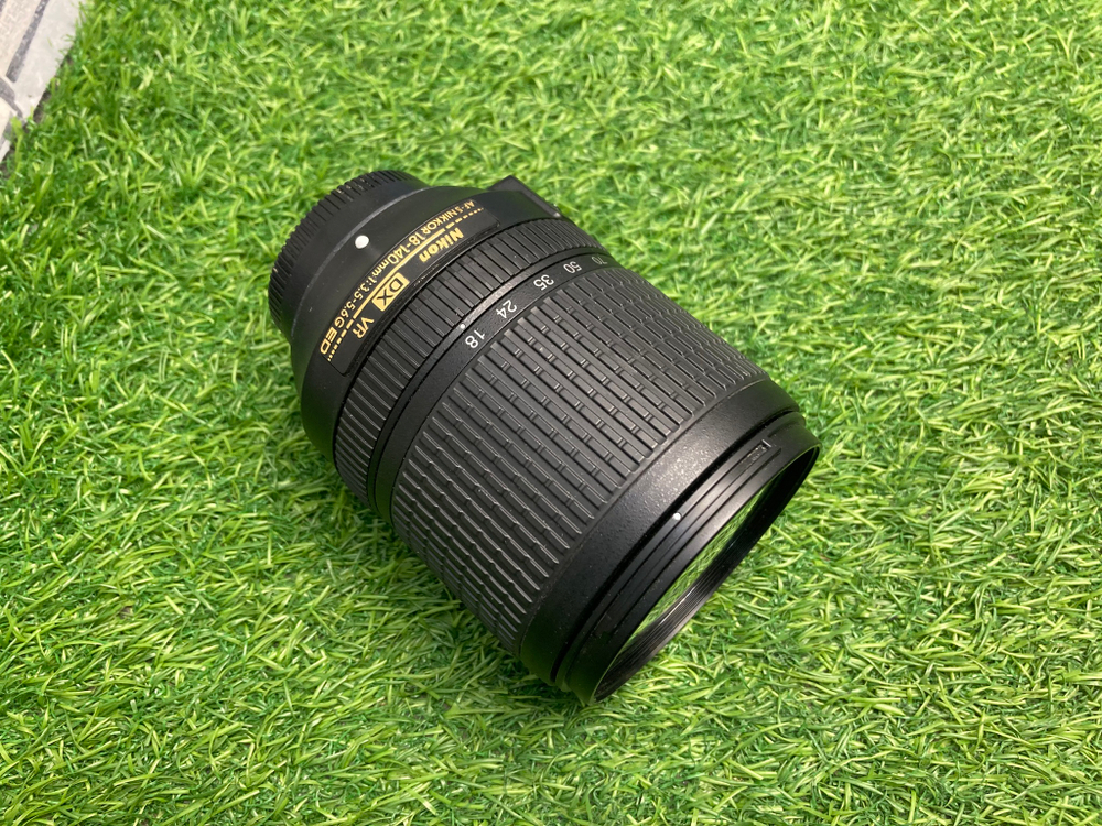Nikon 18-140mm 3.5-5.6G ED VR DX AF-S