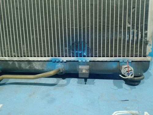 Радиатор двигателя TOYOTA WINDOM 2001-2004