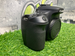 Canon EOS 70D
