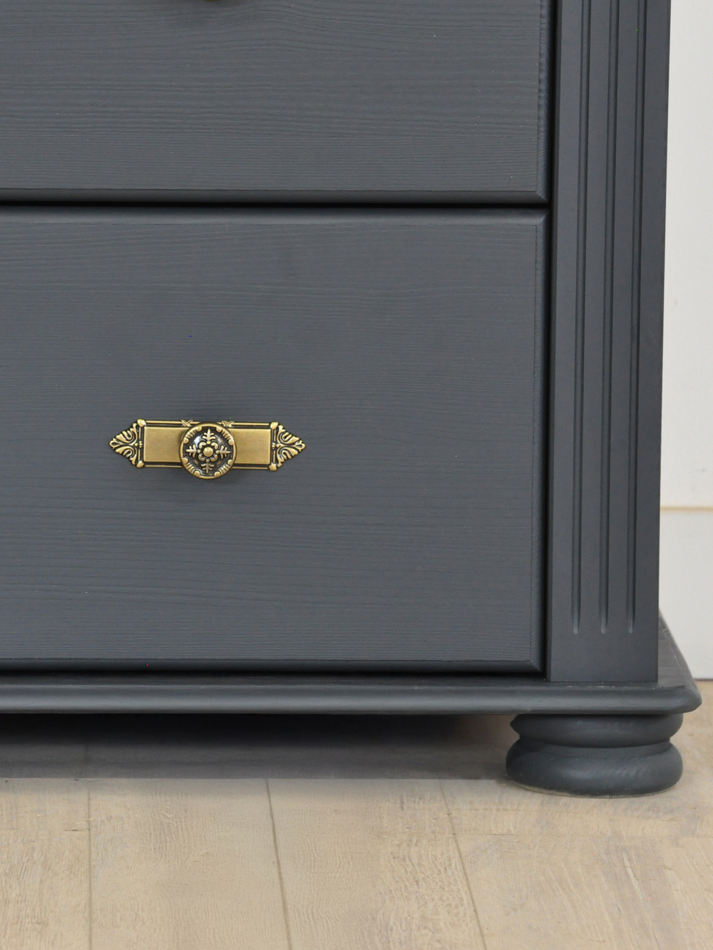 Комод деревянный Сюзанна с 5 ящиками и дверью