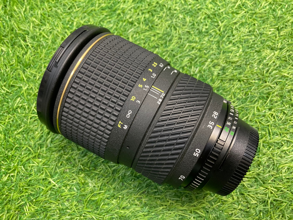 Tokina 28-70mm 2.8 AT-X 270 AF PRO II Nikon F