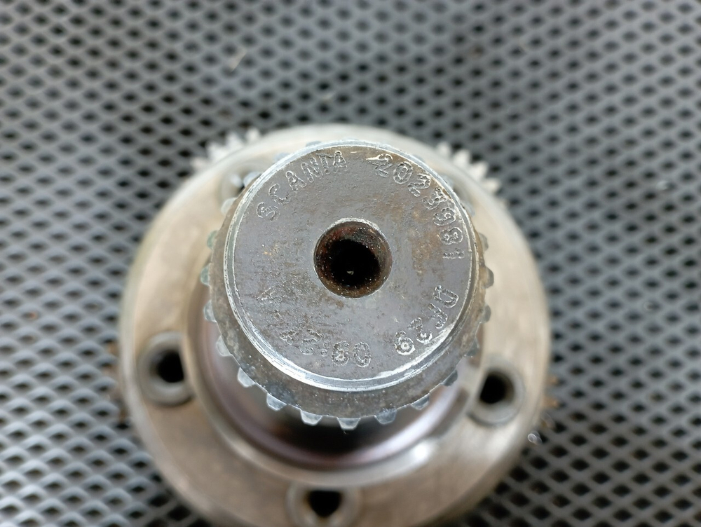 Вал планетарной передачи