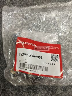 19300-KWN-901. THERMOSTAT ASSY.. HONDA