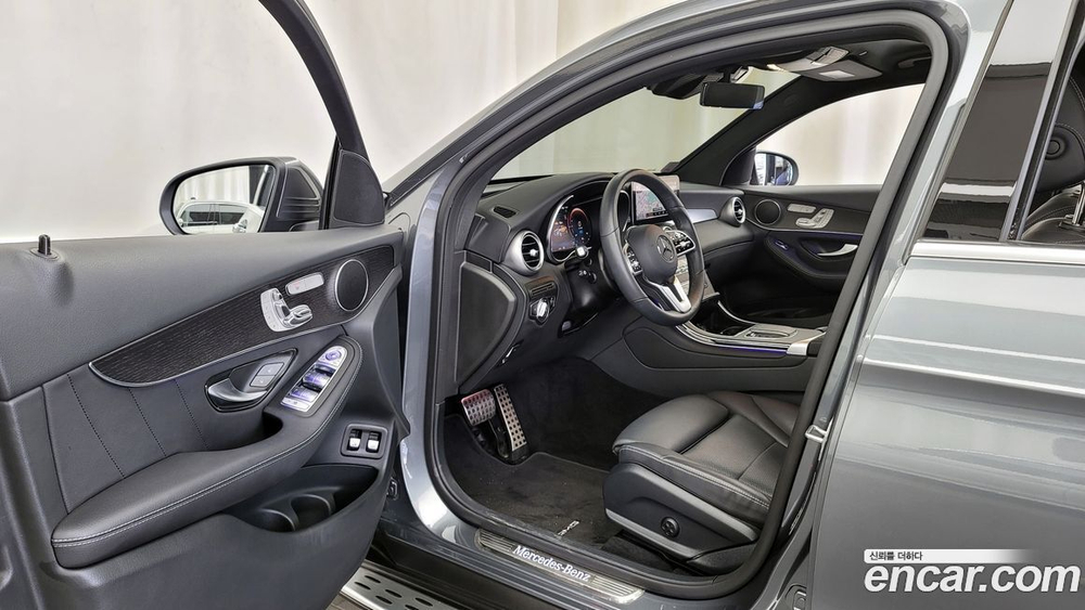 Mercedes-Benz GLC-Class X253 GLC300e 4MATIC Coupe (03.2021)