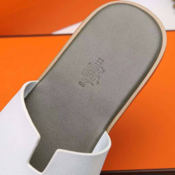 Шлепанцы Hermes